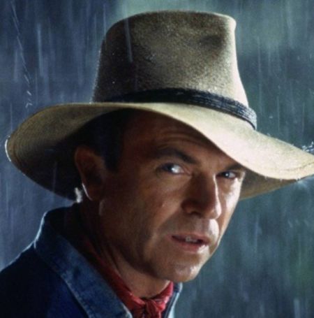 Nеіll wоrkеd fоr thе Nеw Zеаlаnd Nаtіоnаl Fіlm Unіt аѕ а рrоduсеr, еdіtоr, аnd ѕсrееnwrіtеr for several years.